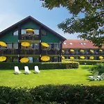 Ξενοδοχείο Sonnenhof 4*