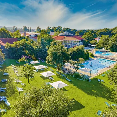 Отель Sonnenhof 4*