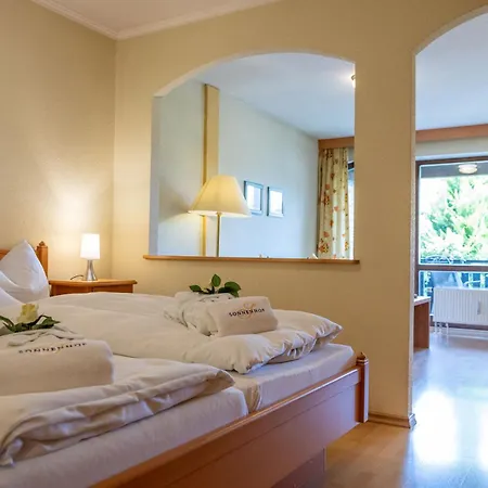 Hotel Sonnenhof 4*