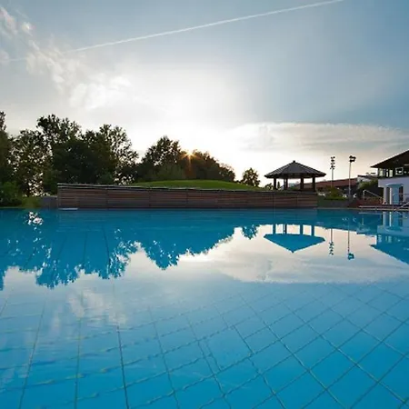 Отель Sonnenhof 4*
